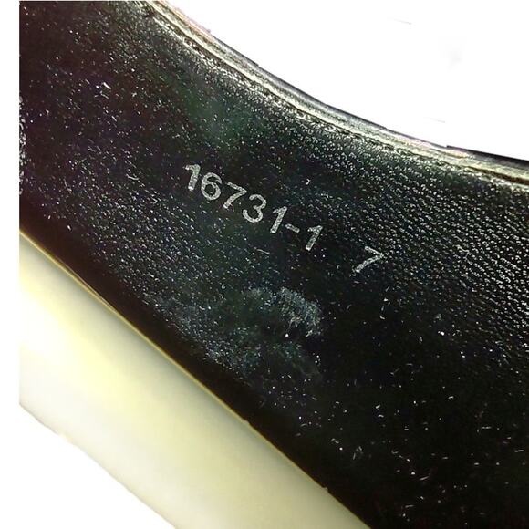 ASOS Daisy Street Black Vamp Pumps Size 7 Faux Patent Leather Block Heel Costume - Picture 11 of 12